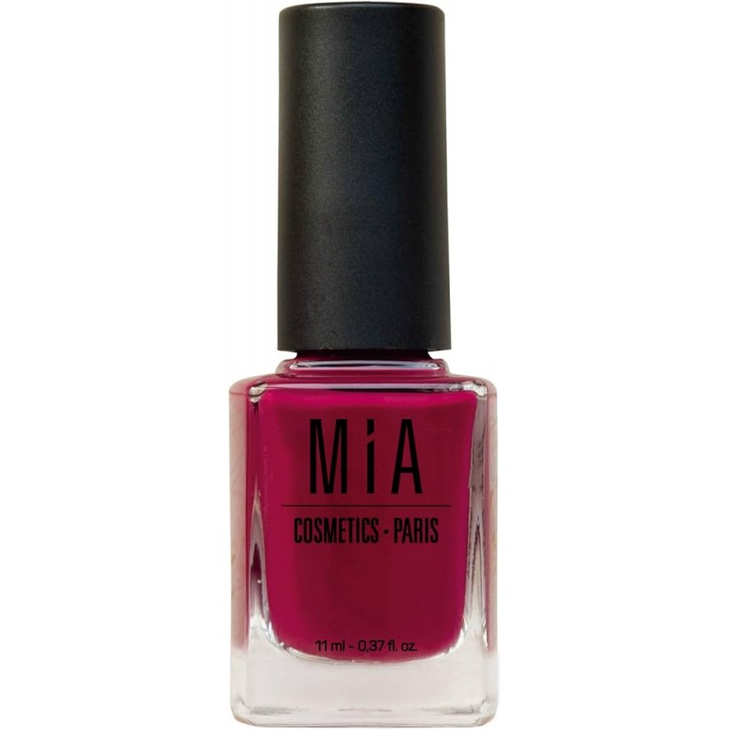 MIA MAGENTA