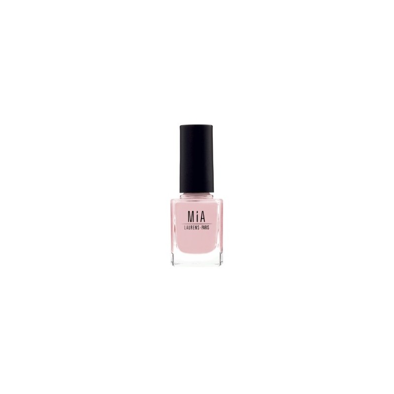 MIA NUDE